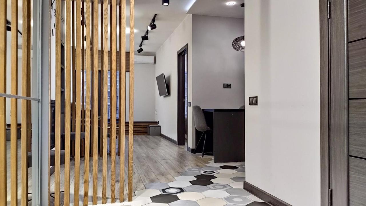 Petrovdom 52,67,205,213 In Smart Apartments In New York Concept House Kiew Exterior foto